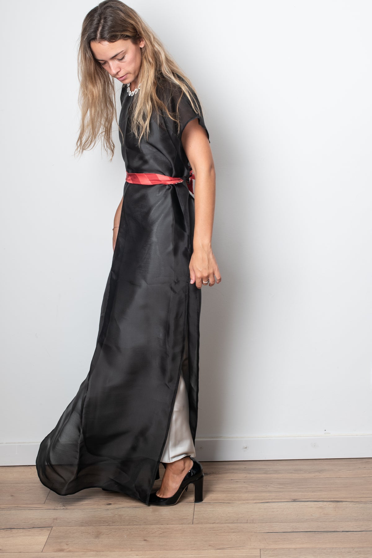 Capa negra organza