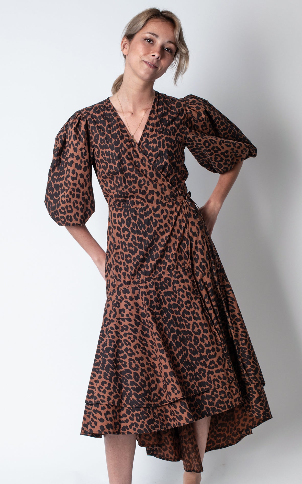 Vestido animal print oscuro
