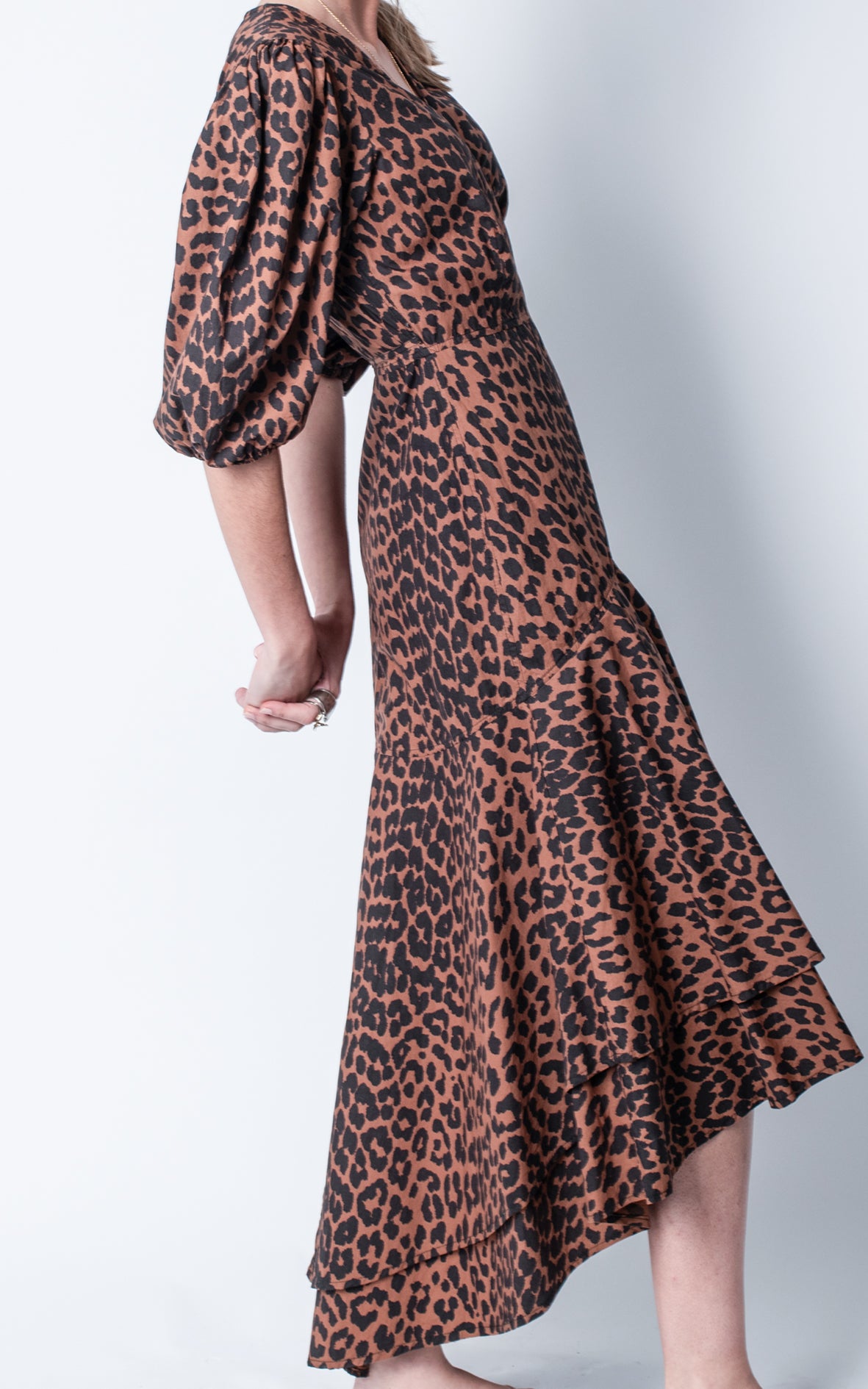Vestido animal print oscuro