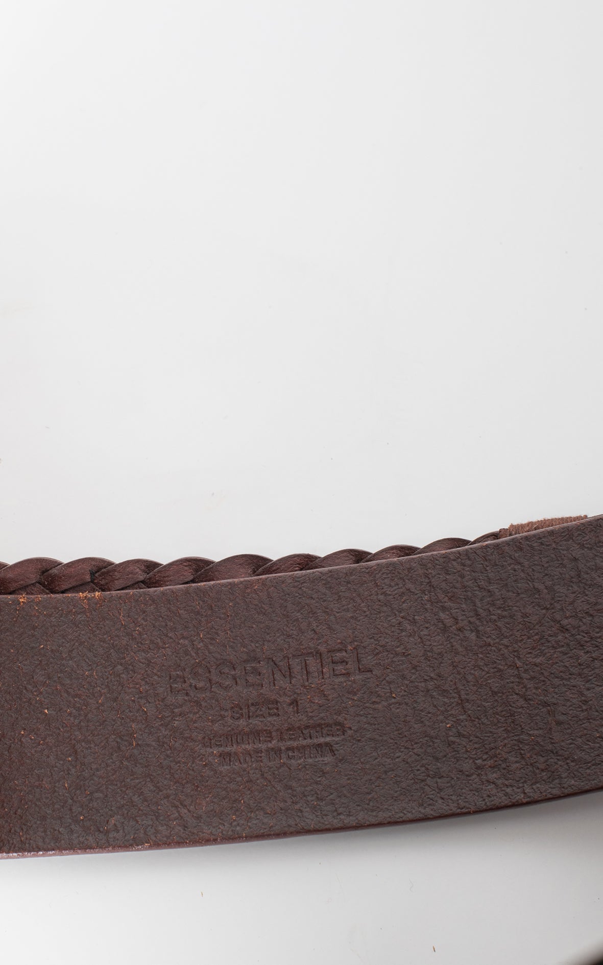 Cinturón de piel marron trenzado