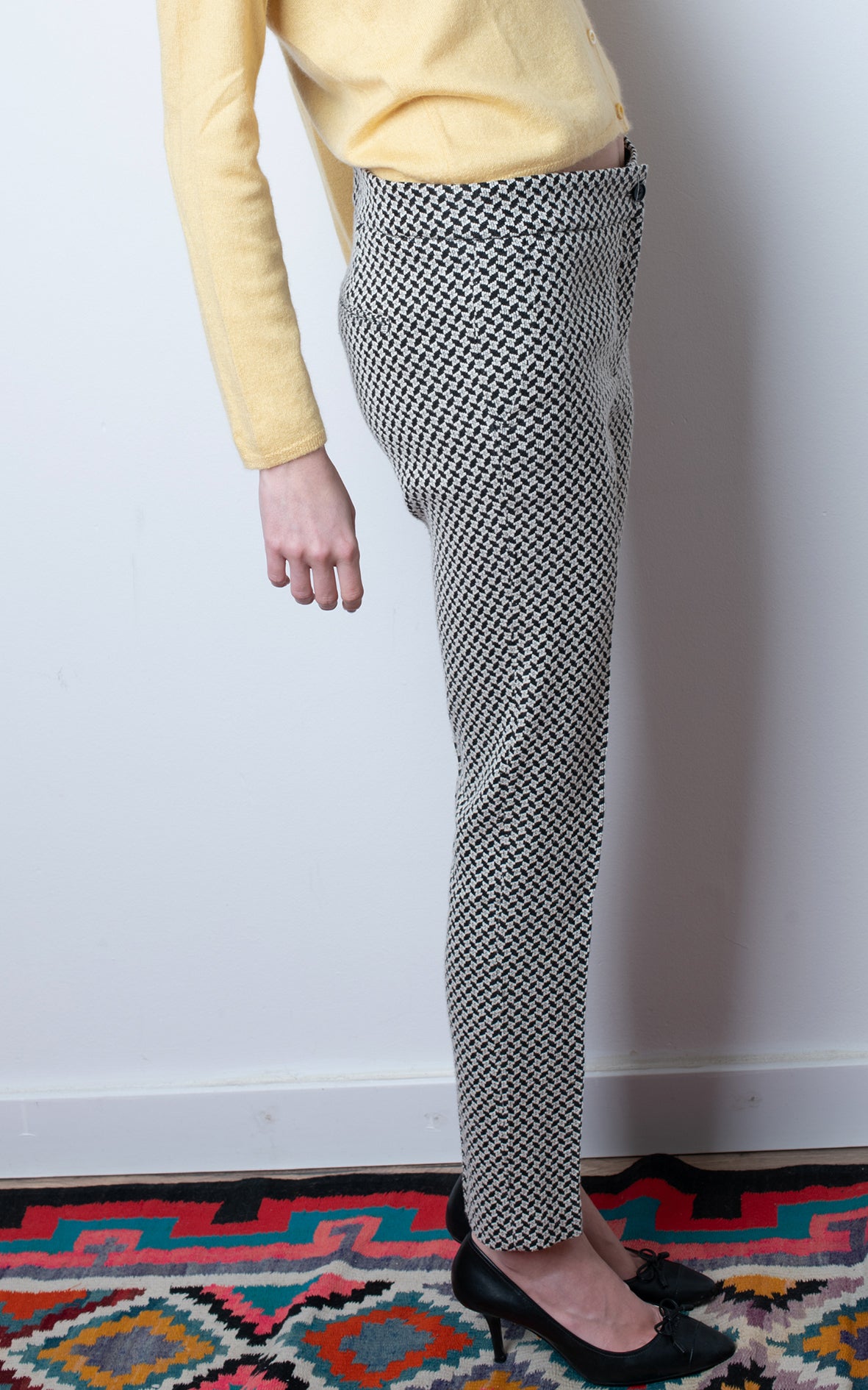 Pantalón Blanco y Negro