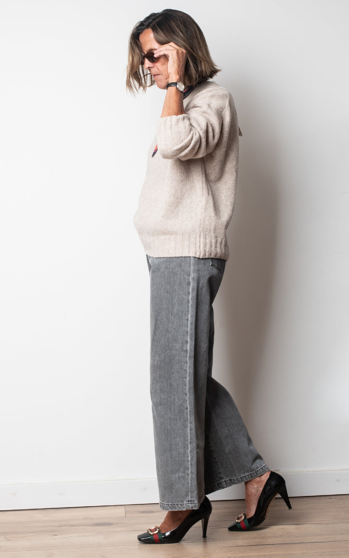 Pantalón gris ancho