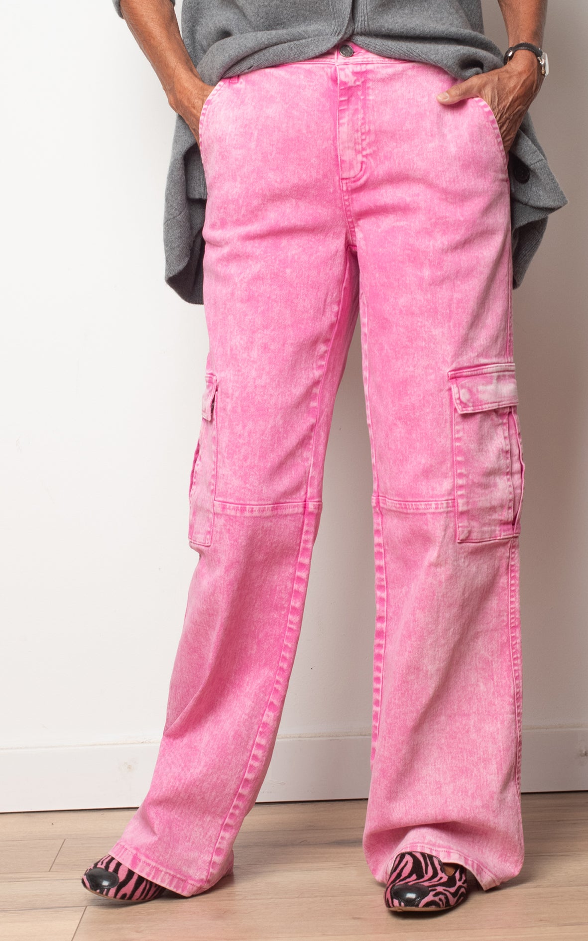 Pantalones cargo rosa
