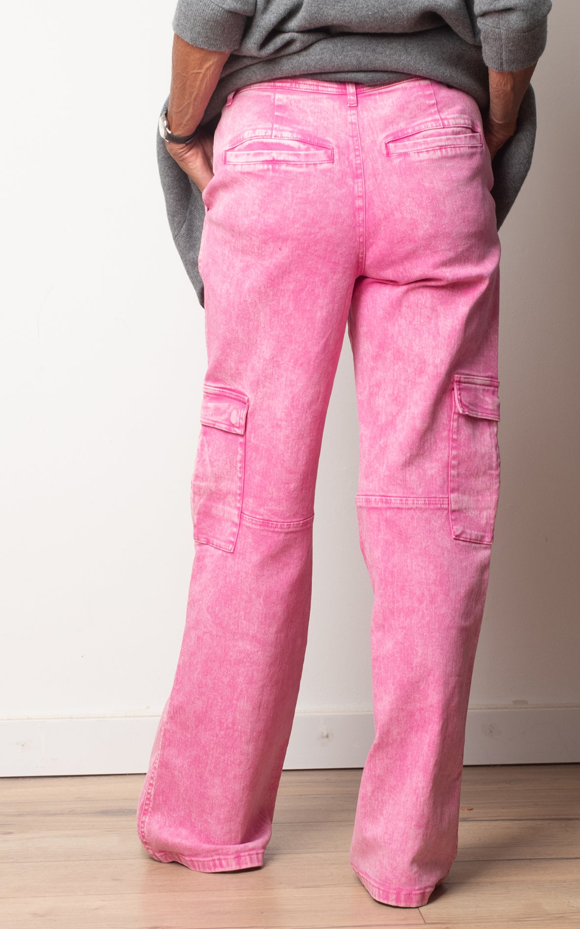 Pantalones cargo rosa