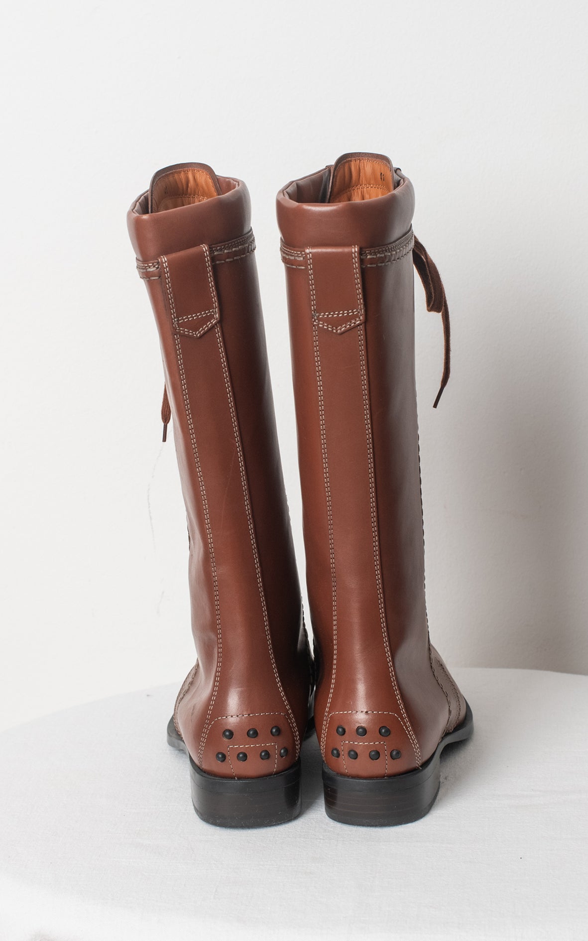 Botas altas de cordones