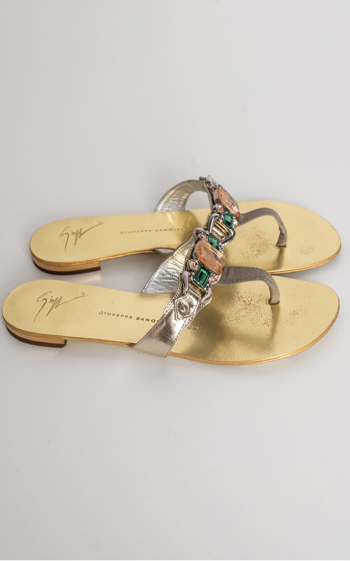 Sandalias doradas Giuseppe Zanotti