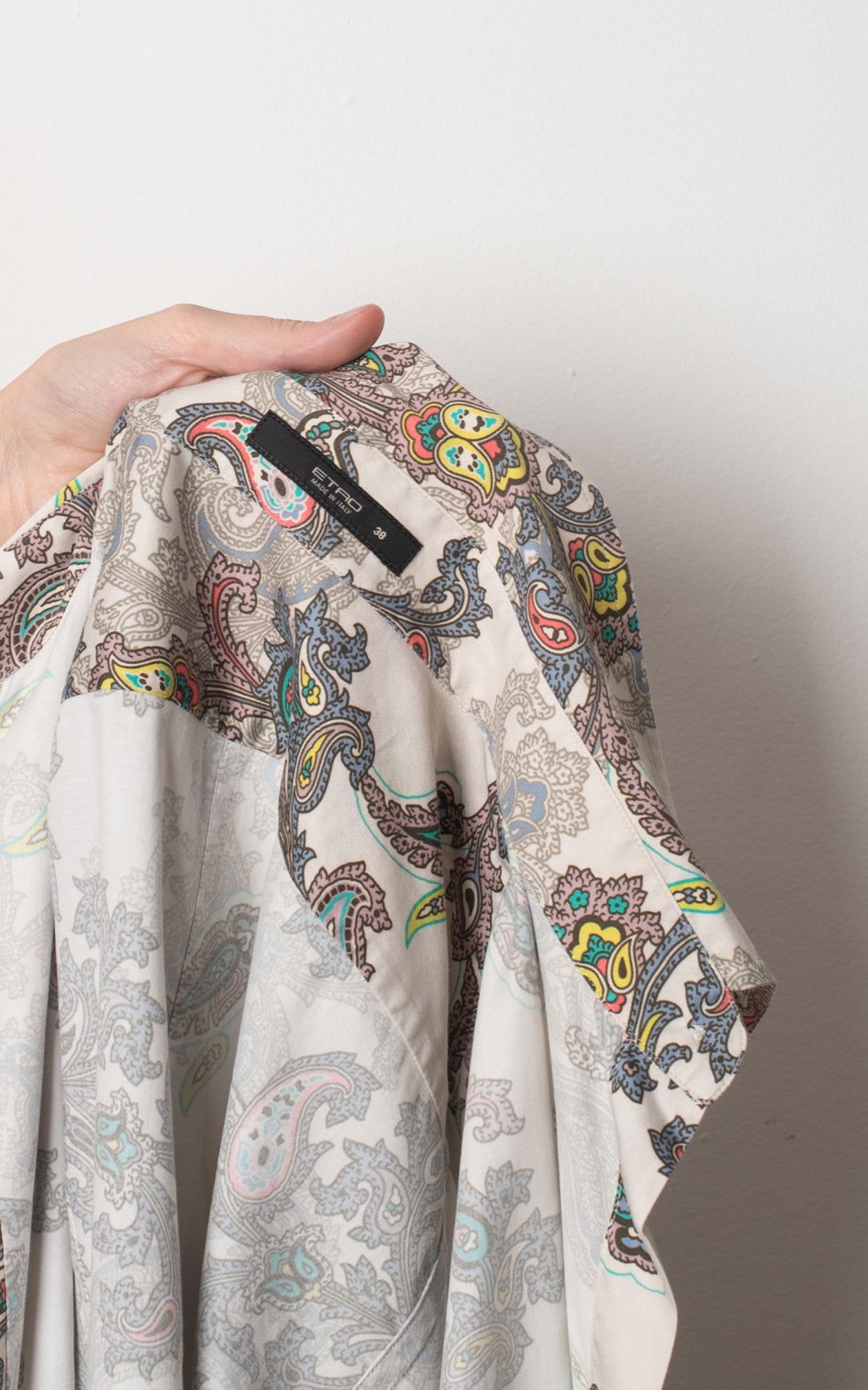 Camisa colores blancos