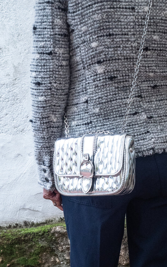 Amazone leather crossbody plateado